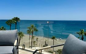 Sunnypalms - Beachfront Penthouse With Stunning Sea View